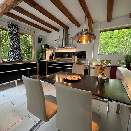 Chalet Stahl - Ferienhaus mit Pool-2